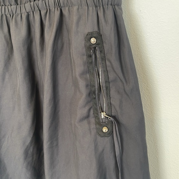 Ann Taylor LOFT Dark Gray Sleeveless A-Line Dress With Zipper Pockets Size 12 - Picture 4 of 10